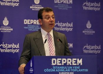 İmamoğlu’dan kira müjdesi: ‘Riskli yapılar için kira yardımı 3 bin 450 TL’ye yükseltilecek’