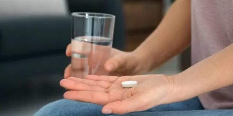 İngiltere’de evde kürtaj uygulaması kalıcı hale getirildi