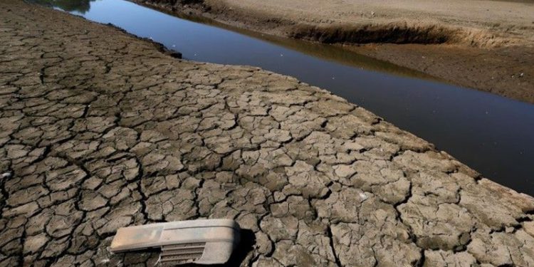 İngiltere'de kuraklık: Su kullanımı kısıtlanıyor