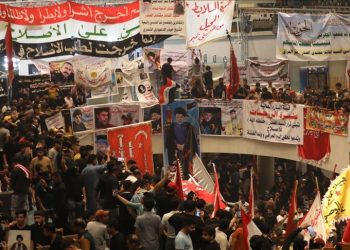 Irak'ta Sadr'dan 'eyleme devam ve erken seçim' çağrısı