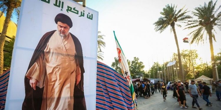 Irak'ta siyasi kriz: Maliye Bakanı istifa etti