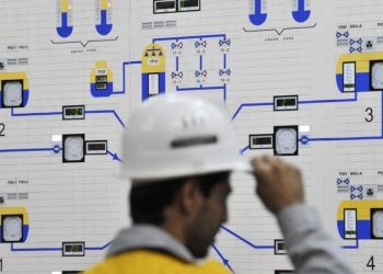 İran Atom Enerjisi Kurumu Başkanı: Nükleer silah geliştirecek teknik kapasiteye sahibiz