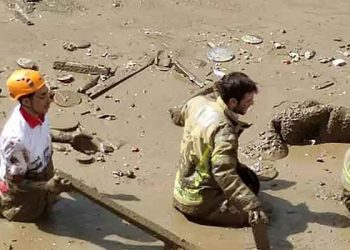 İran'da şiddetli yağışlarla oluşan sellerde can kaybı 76'ya yükseldi