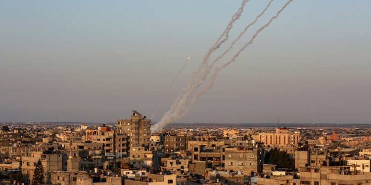 İsrail ve Filistin arasında 3 gündür devam eden saldırıların ardından taraflar arasındaki ateşkes başladı