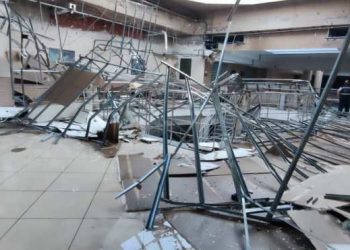 İstanbul Anadolu Adliyesi’nde asma tavan çöktü