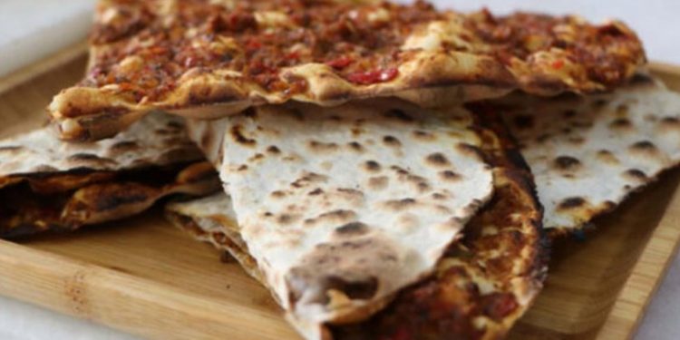 İstanbul'da lahmacun fiyatları tartışması: Lokantacılar Odası noktayı koydu