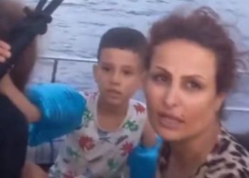 İyon Denizi'nde mahsur kalan Kürt mülteciler kurtarıldı