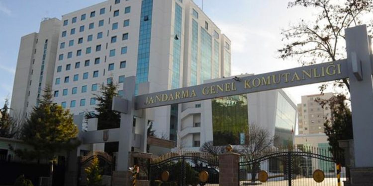 Jandarma Genel Komutanlığı’nda 11 general emekli edildi