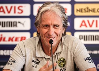 Jorge Jesus: Biz zaten bir forvet transferi yaptık