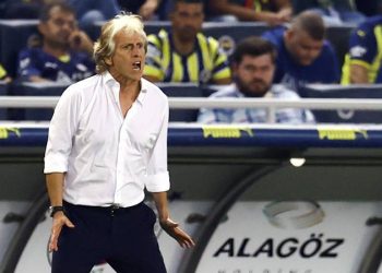 Jorge Jesus: Hedefimiz Süper Lig şampiyonluğu ama Avrupa'da da gidebildiğimiz yere kadar gideceğiz