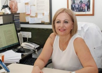 Kapısına &lsquo;dana dili&rsquo; bırakılarak tehdit edilen Dr. Şenol&rsquo;a TTB&rsquo;den destek