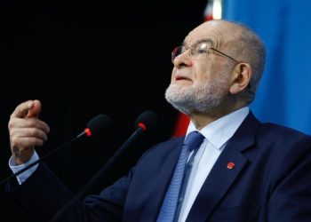 Karamollaoğlu: Kuyumcu titizliğiyle çalışmalarımızı sürdürüyoruz