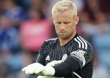Kasper Schmeichel 11 yıl sonra Leicester'dan ayrıldı