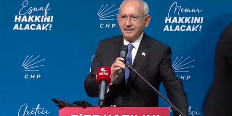 Kılıçdaroğlu: Beşli çete aracı koyuyorlar, yemezler efendim görüşmem