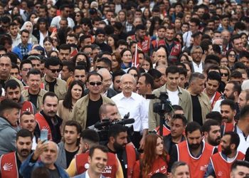 Kılıçdaroğlu gençlerle birlikte Kocatepe’ye yürüyecek: 'Yeniden hatırlatacağız'