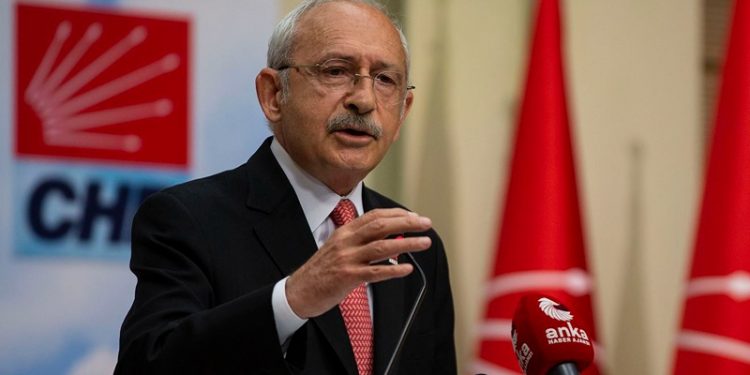 Kılıçlaroğlu'ndan gençlere: Gelecek aylarda her türlü provokasyona maruz kalacağız