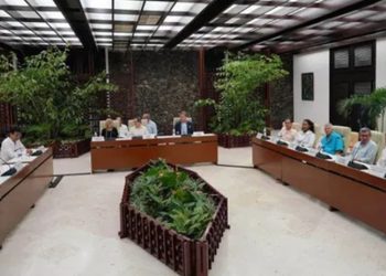 Kolombiya hükümeti ve ELN müzakerecileri barış görüşmelerine başladı