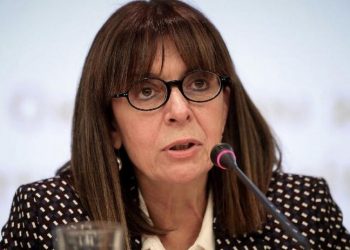 Komşudaki telekulak skandalı: Yunanistan Cumhurbaşkanı soruşturma istedi