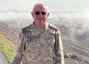 Korgenerallik bekliyordu; 15 Temmuz’un ‘fişlemeci’si emekli edildi