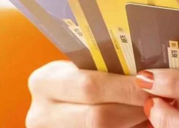 Kredi kartıyla alışveriş yüzde 103 artarak, 1, 44 trilyon liraya ulaştı