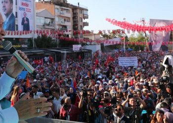 Kulis: Erdoğan, mitinglerdeki kalabalıktan ve anket sonuçlarından memnun değil