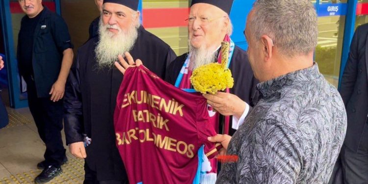 MHP tepki göstermişti: Cumhurbaşkanlığı, Bartholomeos’a ‘ekümenik patrik’ demiş