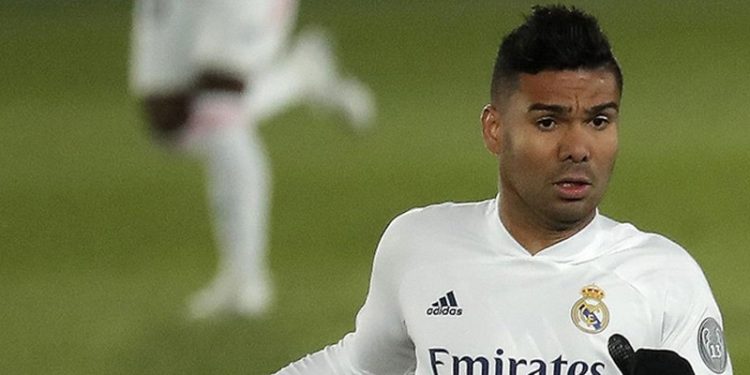 Manchester United'a transfer olan Casemiro, gözyaşlarıyla Real Madrid'e veda etti