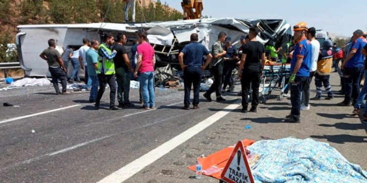 Mardin ve Antep'teki kazalara ilişkin açıklama: Yol kusurundan kaynaklı değil
