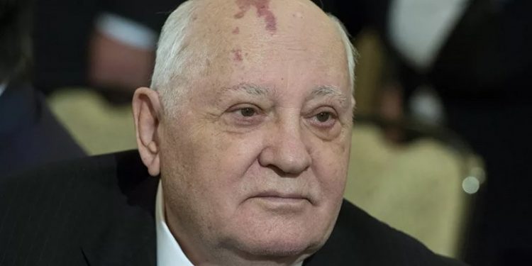 Mihail Gorbaçov öldü