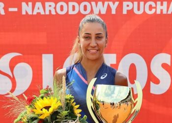 Milli tenisçi Çağla Büyükakçay, Polonya'da şampiyon oldu