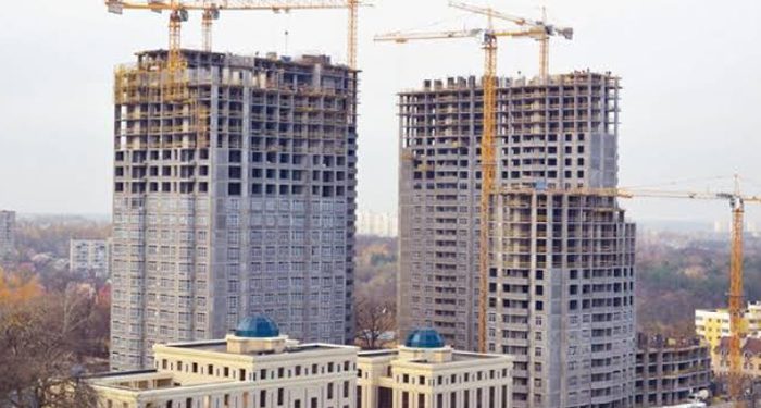 Müteahhitlerin konut teslim süresi 36 aydan 48 aya uzatıldı