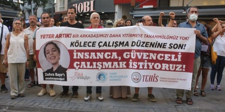 Müzisyenler katledilen Zehra Bayır için bir araya geldi