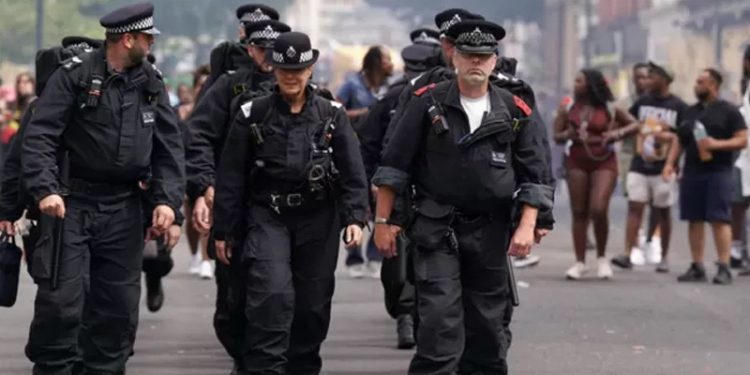 Notting Hill Karnavalı'nda bıçaklanan 21 yaşındaki genç hayatını kaybetti