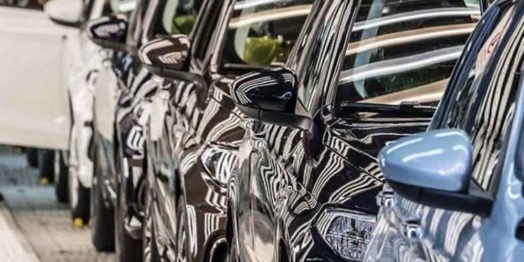 Otomobilde 'al-sat' devri bitiyor: Kilometre ve süre kısıtlaması geliyor!