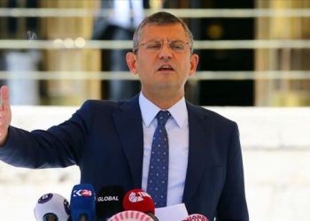 &Ouml;zel&rsquo;den Mehmet Ali &Ccedil;elebi yorumu: &Ccedil;ok ağır şeyler s&ouml;yleyebilirim