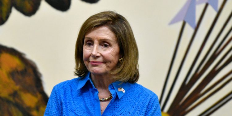 Pelosi: Çin’in Tayvan üzerindeki baskısını normalleştirmesine izin veremeyiz