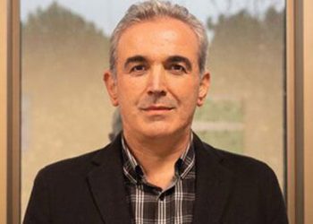 Prof. Dr. Veysel Ulusoy: Kim mandacı? Halkı kandırdınız, yıllarını çaldınız; mandacı sizsiniz