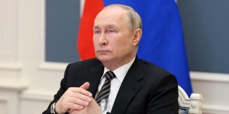Putin: Tek kutuplu dünya düzeninin miadı doldu