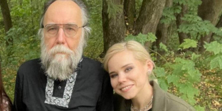 'Putin'in beyni' lakaplı Rus ideolog Dugin'in kızı öldürüldü