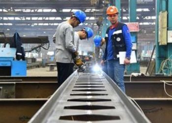 Reel kesim güveni iki senenin en düşük seviyesinde