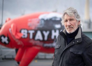 Roger Waters: Batı Ukrayna'daki savaşı bitirmek istemiyor