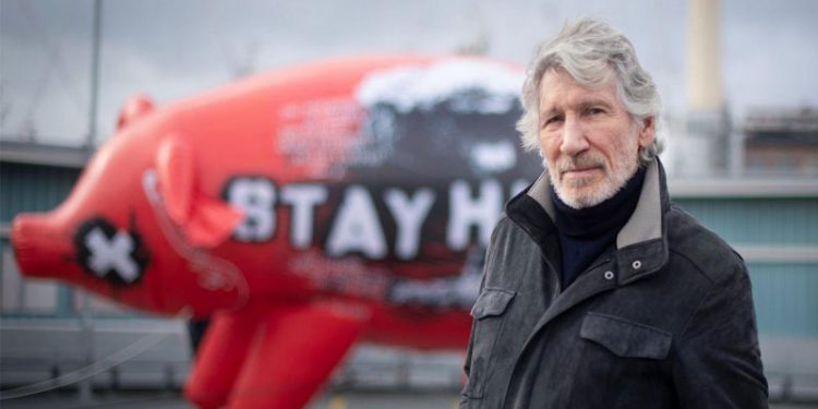 Roger Waters: Batı Ukrayna'daki savaşı bitirmek istemiyor