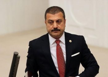 Şahap Kavcıoğlu'nun 'Şirketlerin yurtdışında kayıtdışı 500 milyar doları var' çıkışı şaşırttı