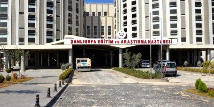 Şanlıurfa’da kaldırım taşıyla doktora saldıran kişi tutuklandı