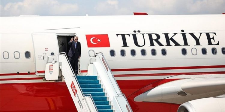 Savaşın başından bu yana ilk ziyaret: Erdoğan Ukrayna'ya gitti