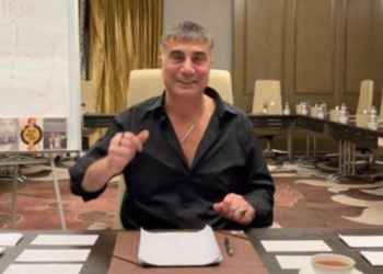 Sedat Peker a&ccedil;ıklama yaptı: Sen yakışanı yaptın, şimdi bu kardeşini seyret; yarın &ccedil;ok eğleneceğiz