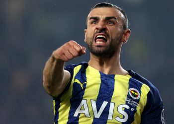 Serdar Dursun veda ediyor