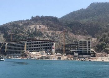 Sinpaş Kızılb&uuml;k GYO hisseleri &ccedil;akıldı: Karar &ouml;nceden mi &ouml;ğrenildi?