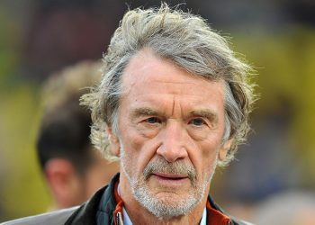 Sir Jim Ratcliffe, Manchester United'a talip oldu