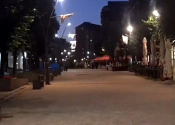 Sırbistan ile Kosova arasında gerginlik: Mitroviça’da siren sesleri